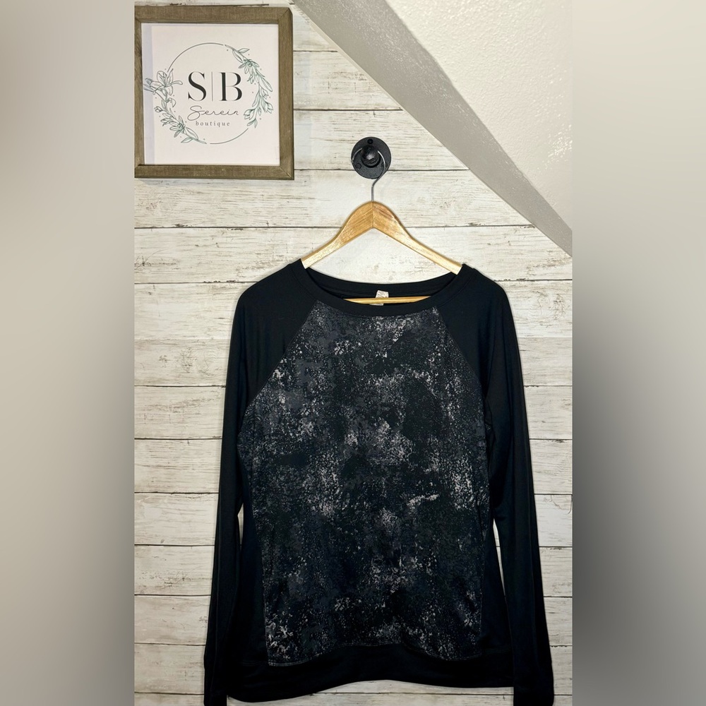 Under Armour medium athletic shirt